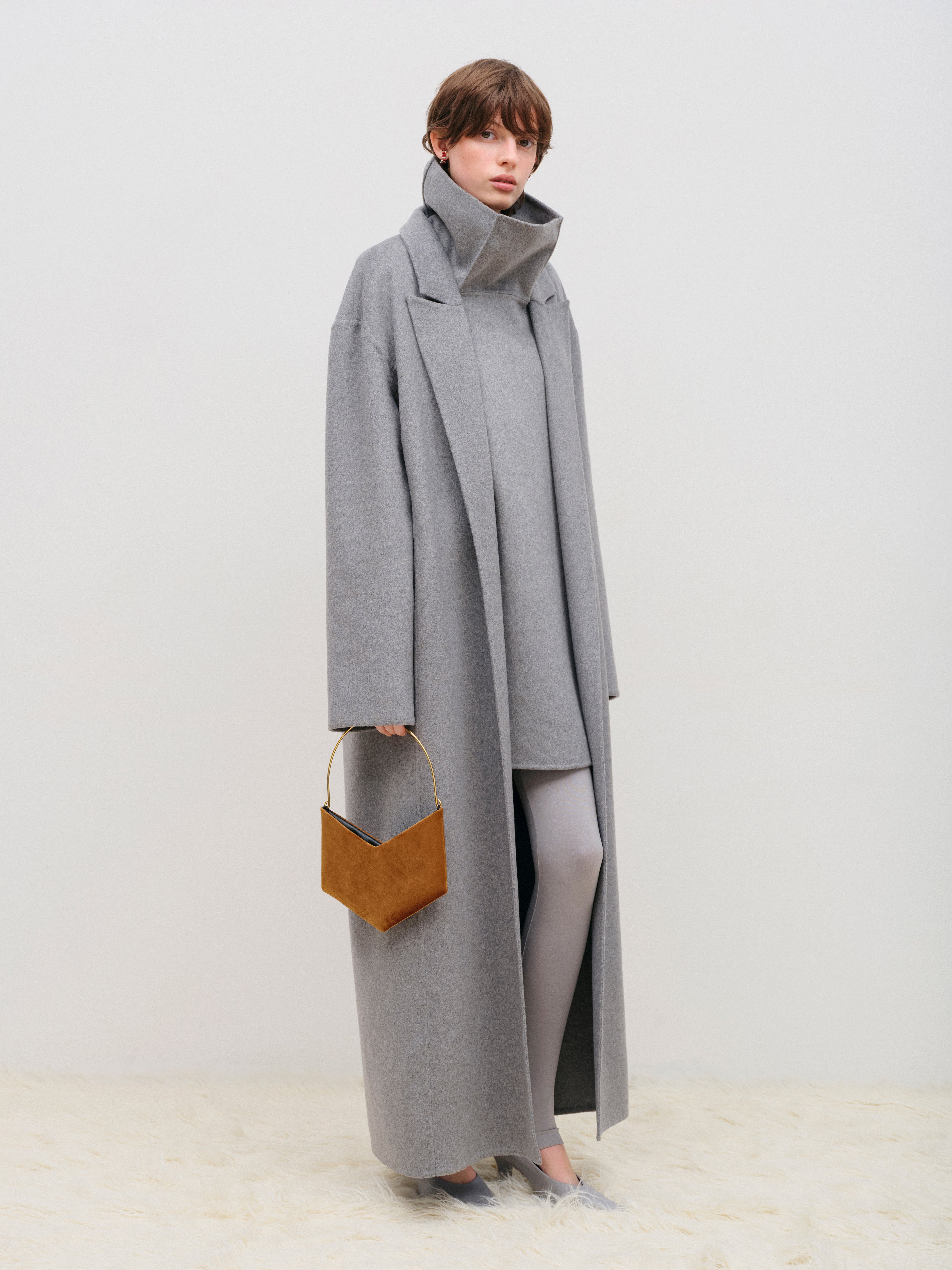 L’AUBE BLANC Belted Wool long gilet Gray Wool blend winter coat - Light grey